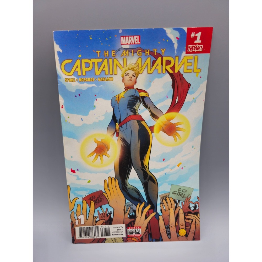 The Mighty Captain Marvel Comic Book 2016 #1 Marvel Hot‎ Action Comics Book